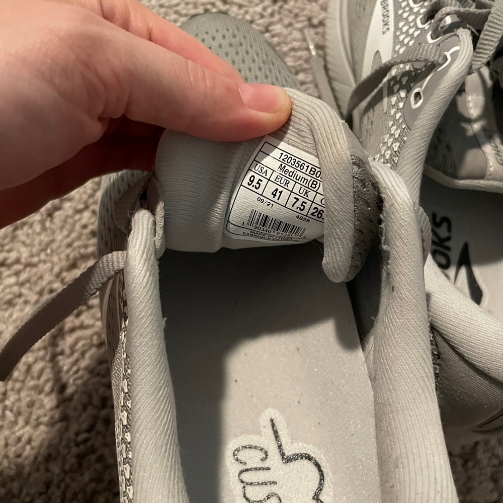 Brooks Ghost - image 6